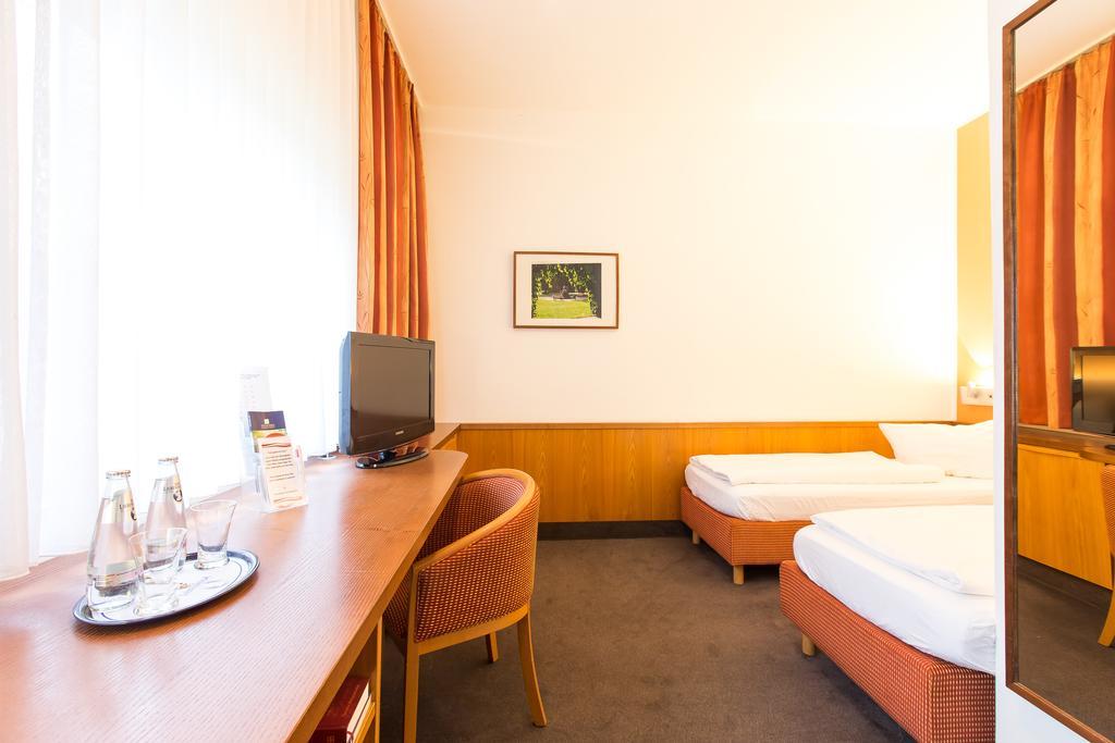 ברלין Hotel Christophorus מראה חיצוני תמונה